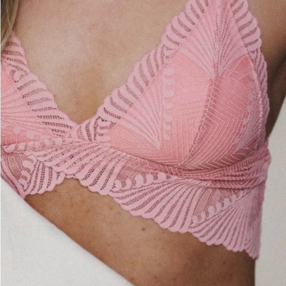 Lace Triangle Bralette - Pink